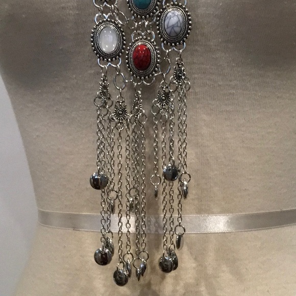 Beautiful Boho Style Necklace - Picture 4 of 6